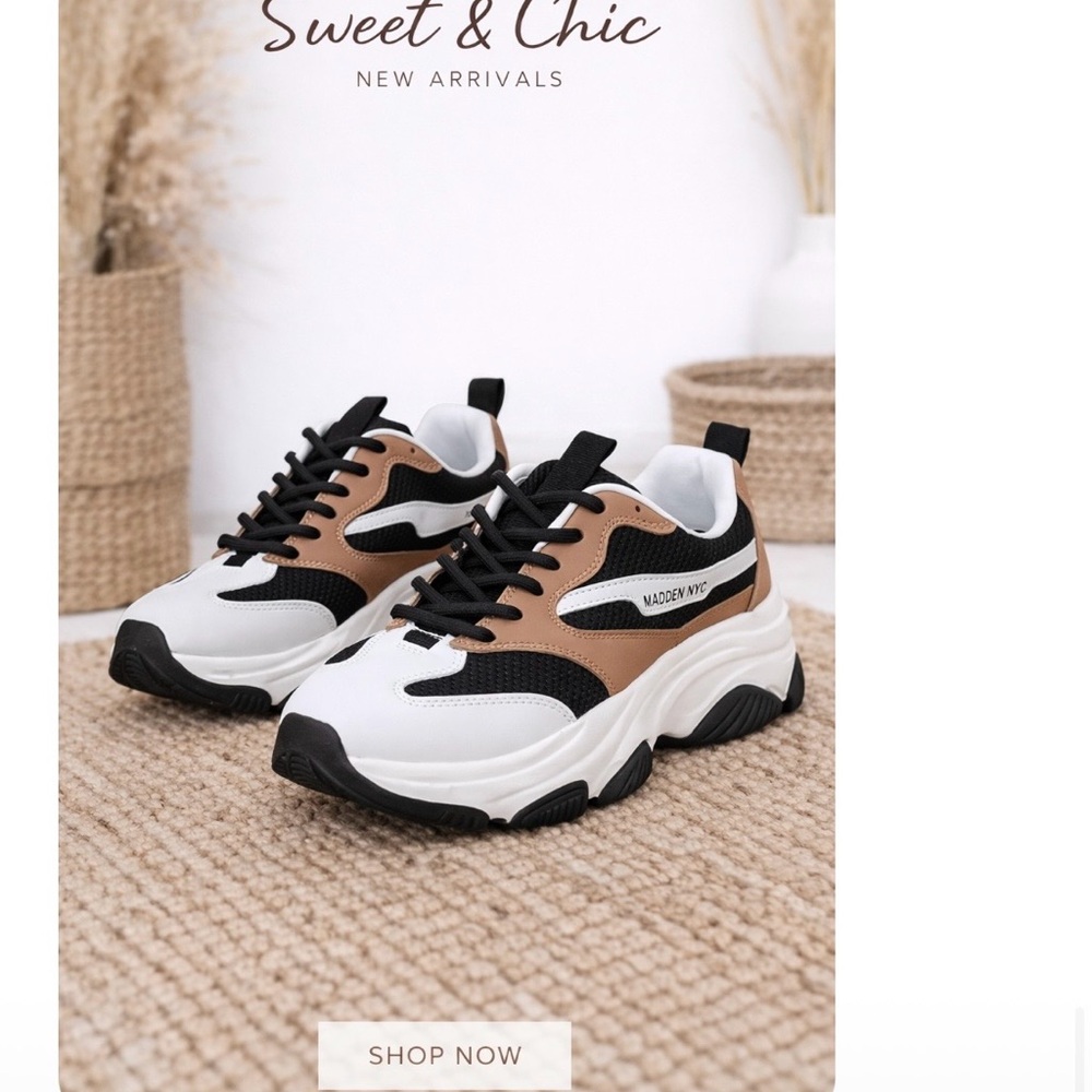 Steve Madden White Black Tan Chunky Sneakers